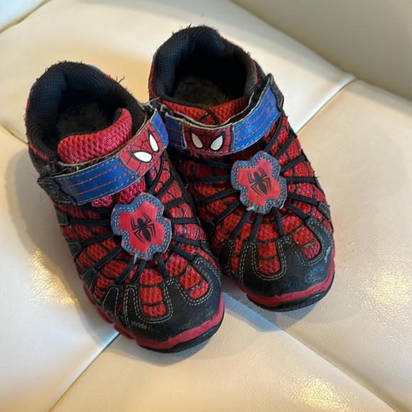 🎮 Stride Rite Boys Spider-Man Play Sneakers Size 12 - Picture 1 of 2